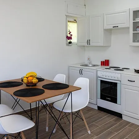 Apartment Kim1 *